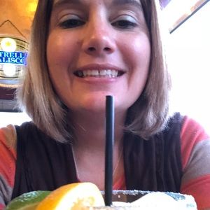 Meet your Posher, Bobbi jo